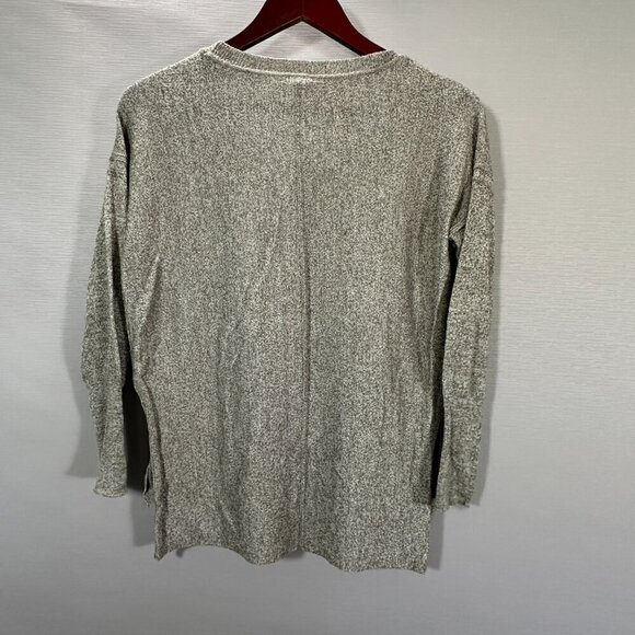 Poof Top Womens Small Tan Stretch Knit Long Sleeve Pullover High Split Side Hem - Picture 5 of 6